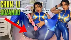 play Orgasmo de cosplay de hentai chun li: o vibrador de hitachi a faz calcinha e calça encharcadas em êxtase Ahegao